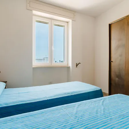 Punta Pizzo Apartment *